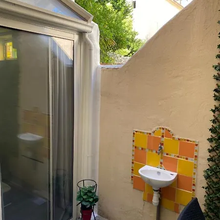 2 Pieces Climatise Avec Terrace Dans Vieil アンティーブ